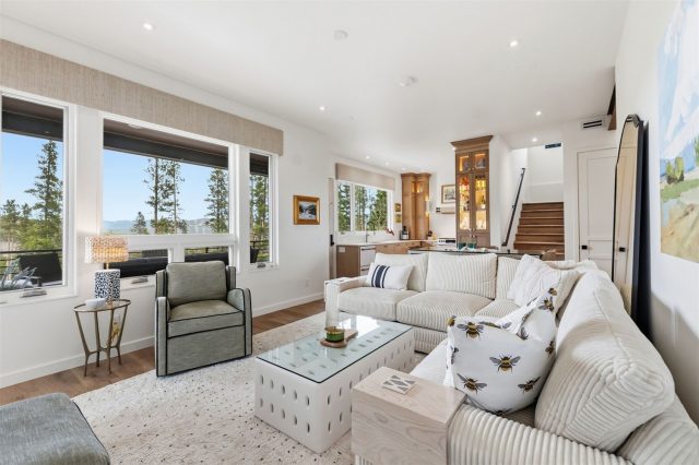 175 Protector Place photo 39