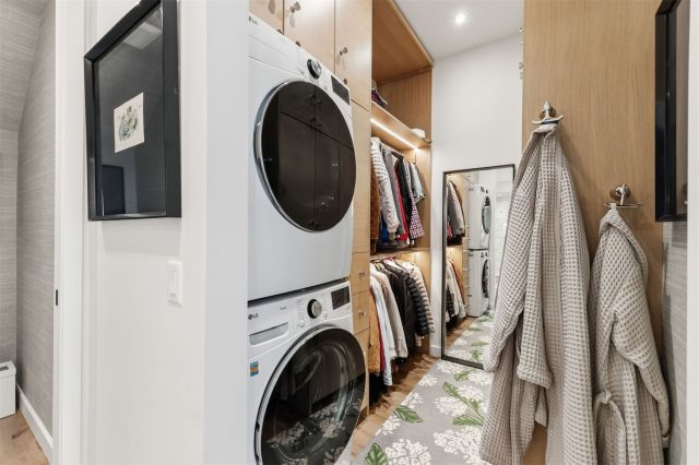 175 Protector Place photo 47