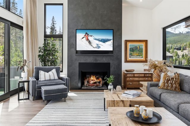 Home in Peak Seven West Sub, Breckenridge, CO — photo 4 (MLS S1069283)