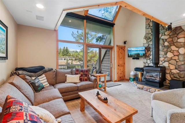 Condo in Miners Candle Condo, Breckenridge — photo 1 Condo in Miners Candle Condo, Breckenridge, CO — photo 1 (MLS S1069298)