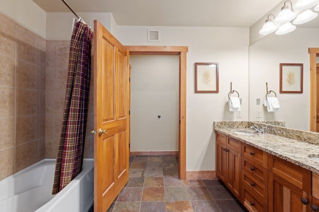 20 Hunki Dori Court 2218 photo 21