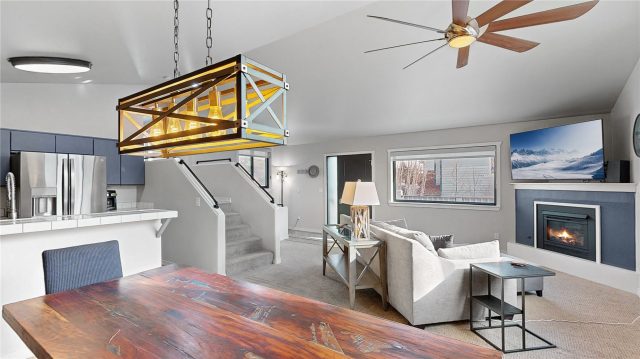 1121 Rainbow Drive photo 14