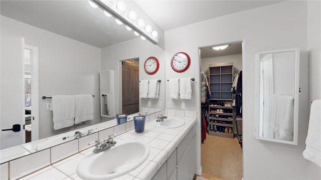 1121 Rainbow Drive photo 20