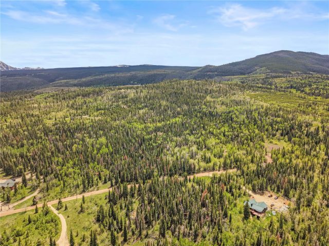 336 Blue Spruce Road photo 14