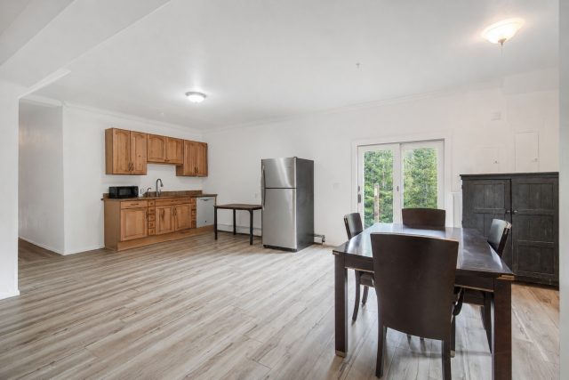 234 Carroll photo 19