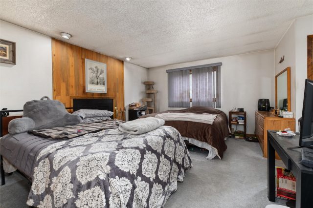 529 Belford Street 529 photo 14