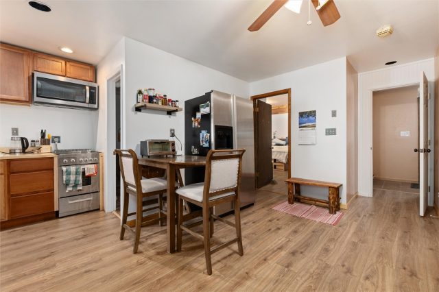 529 Belford Street 529 photo 23