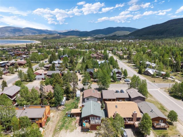 529 Belford Street 529 photo 40