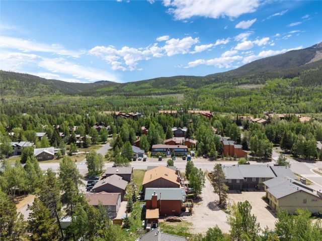 529 Belford Street 529 photo 44