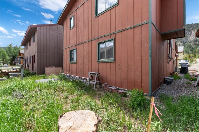 529 Belford Street 529 photo 47