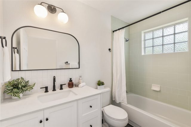 96 Lookout Ridge Drive photo 14