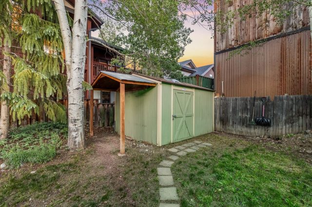 410 Galena Street photo 27