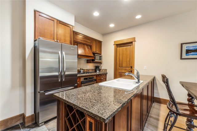 280 Trailhead Drive 3007 photo 7