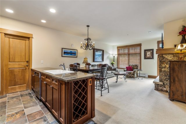 280 Trailhead Drive 3007 photo 9