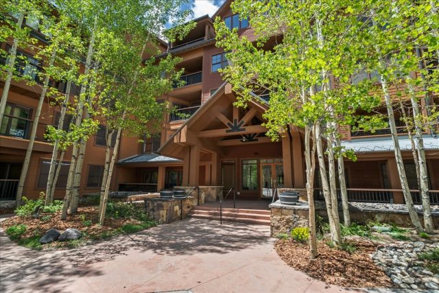 Condo in Springs At River Run Condo, Keystone — photo 3 Condo in Springs At River Run Condo, Keystone, CO — photo 3 (MLS S1069374)