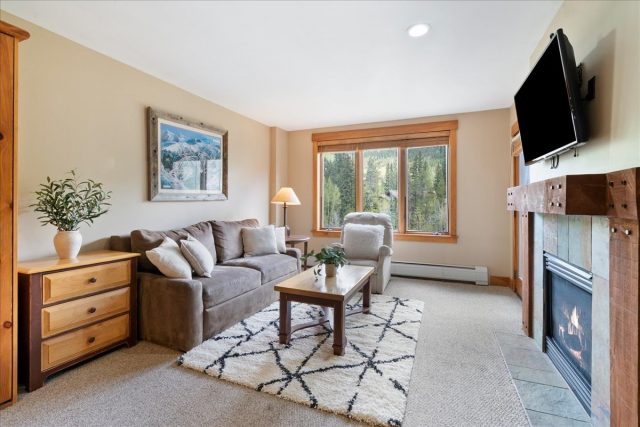 Condo in Springs At River Run Condo, Keystone — photo 5 Condo in Springs At River Run Condo, Keystone, CO — photo 5 (MLS S1069374)