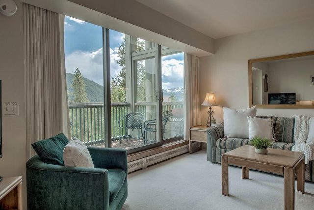 Condo in Sts John Condo, Keystone — photo 2 Condo in Sts John Condo, Keystone, CO — photo 2 (MLS S1069381)