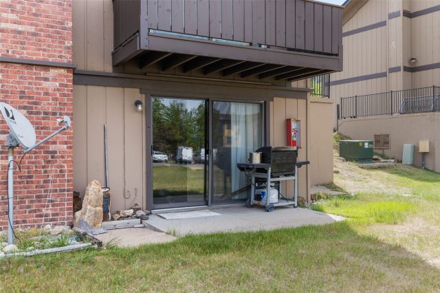 Condo in Dillon Valley East Condo, Dillon, CO — photo 3 (MLS S1069383)