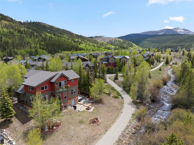 Home in Vista Point, Breckenridge — photo 1 Home in Vista Point, Breckenridge, CO — photo 1 (MLS S1069384)
