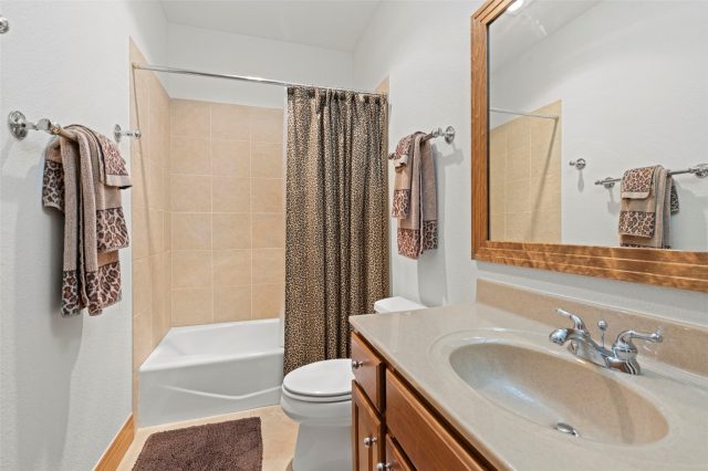 80 Sheppard Circle photo 22