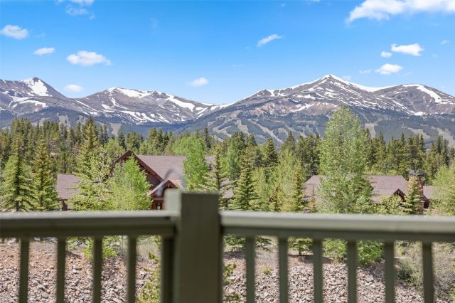 Home in Vista Point, Breckenridge — photo 2 Home in Vista Point, Breckenridge, CO — photo 2 (MLS S1069384)