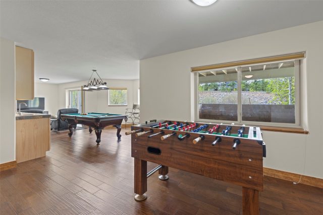80 Sheppard Circle photo 35