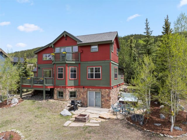 80 Sheppard Circle photo 41