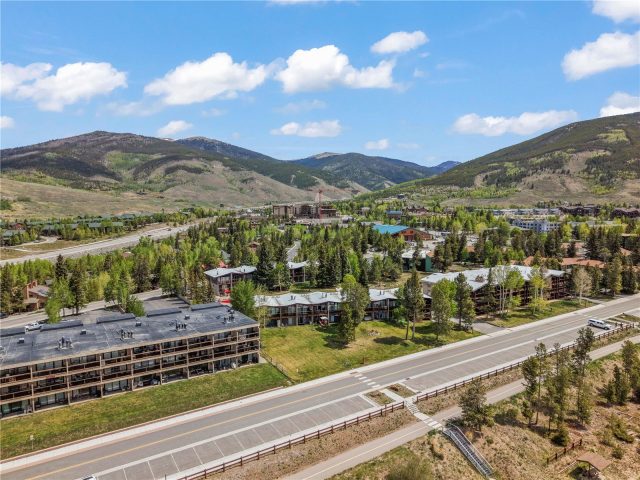 306 Lodgepole Street 5 photo 36