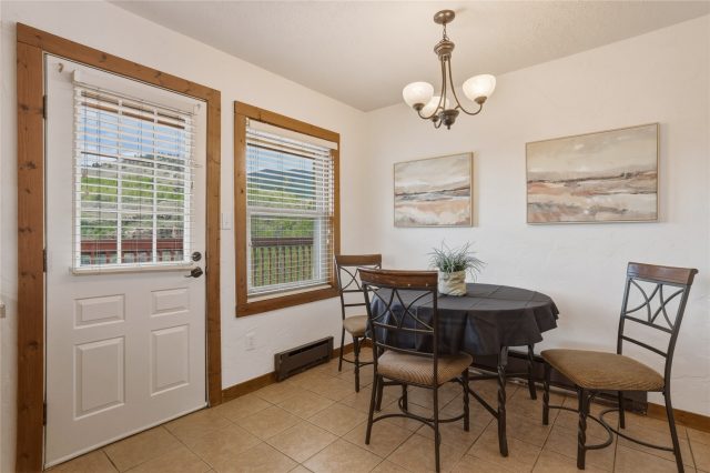 468 Piney Acres Circle photo 11