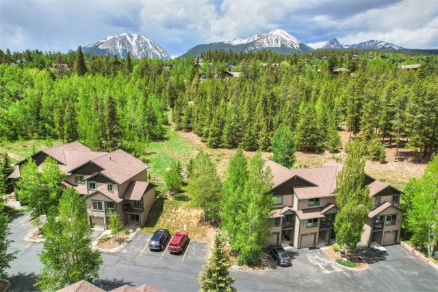 Townhome in Hideaway Townhouses Sub, Silverthorne, CO — photo 2 (MLS S1069393)