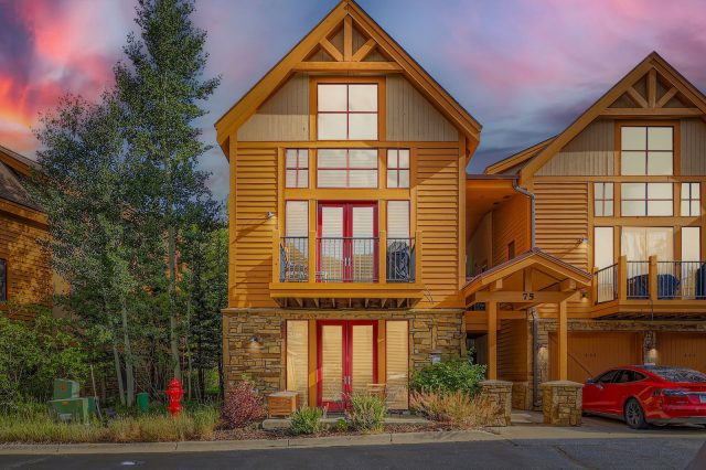 Townhome in Antlers Gulch Townhomes Condo, Keystone — photo 3 Townhome in Antlers Gulch Townhomes Condo, Keystone, CO — photo 3 (MLS S1069399)