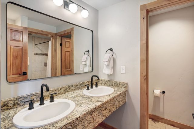 535 S Park Avenue 317 photo 12