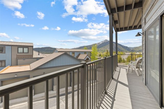 1650 Lakeview Terrace E-201 photo 17