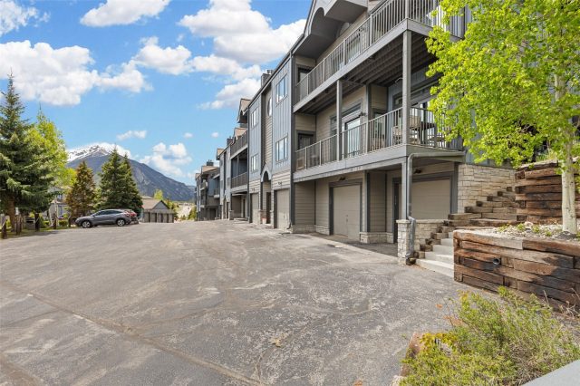 1650 Lakeview Terrace E-201 photo 37