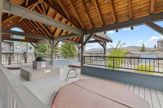 1650 Lakeview Terrace E-201 photo 38