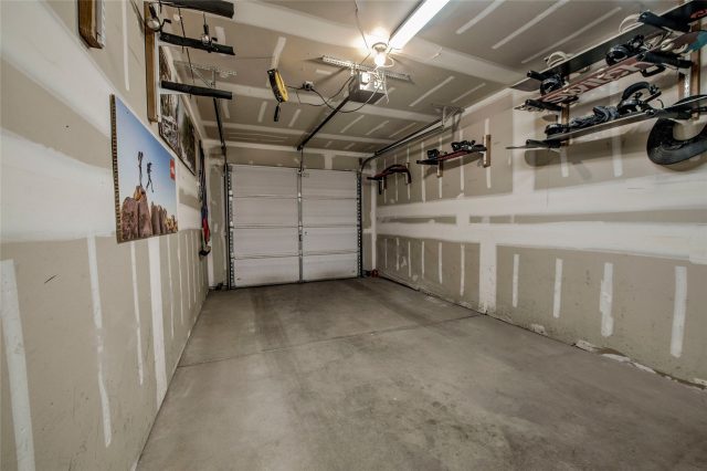 1509 Point Drive 103 photo 27