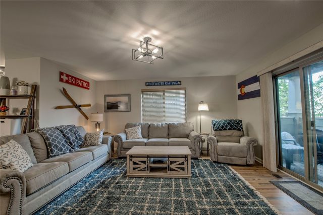 1509 Point Drive 103 photo 7