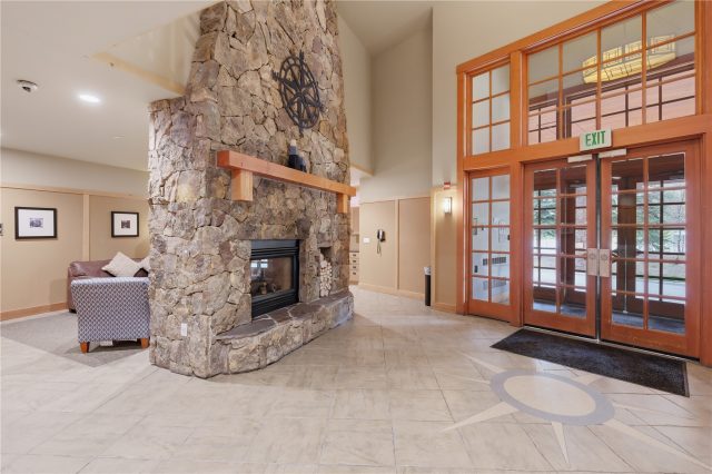 910 Copper Road 202 photo 30
