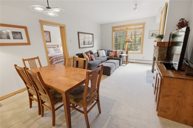 910 Copper Road 202 photo 9