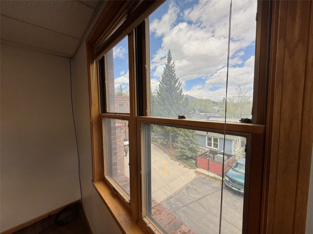 106 N French Street 230 photo 7