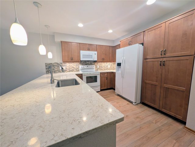 738 Lagoon Drive D photo 10