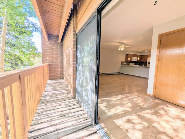 738 Lagoon Drive D photo 19