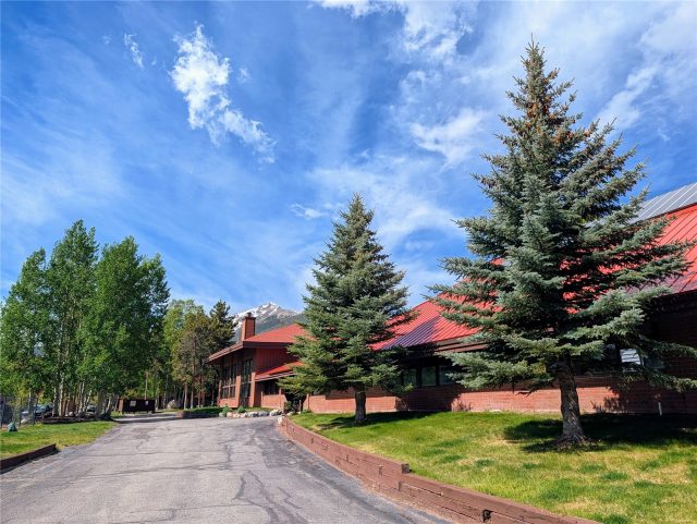 738 Lagoon Drive D photo 32