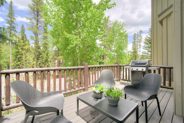 293 Settlers Drive photo 11