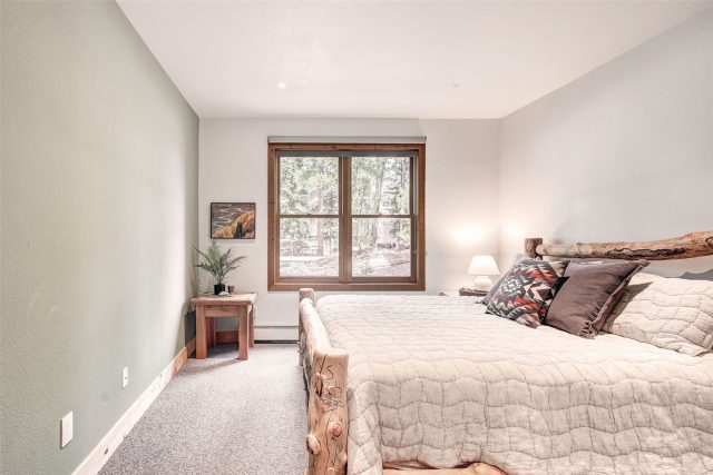 293 Settlers Drive photo 25