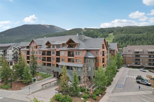 100 Dercum Square 8361 photo 19
