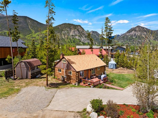 7 Bob White Way photo 29