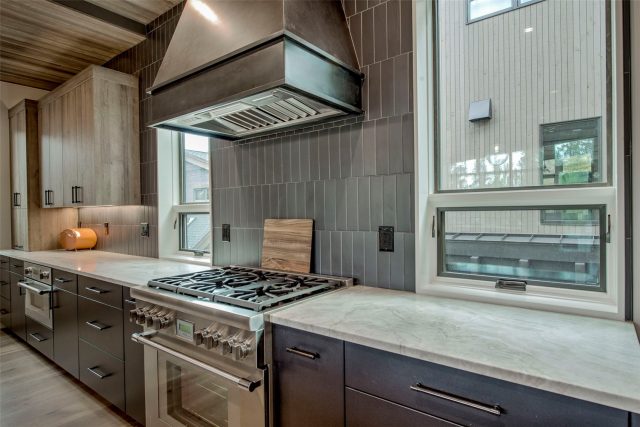 212 Frisco Street photo 18