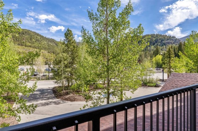 140 Ida Belle Drive 8170 photo 10