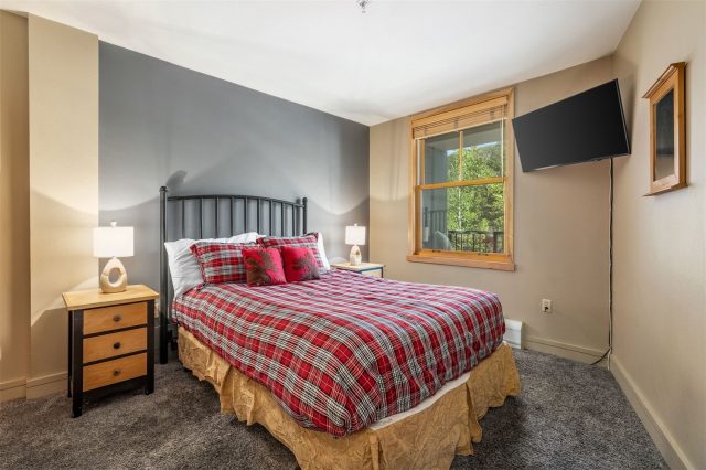 140 Ida Belle Drive 8170 photo 13